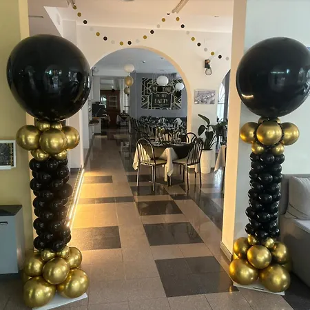 Hotel My
